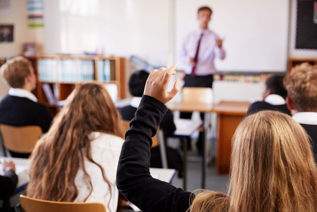 Embracing push-to-talk technology: revolutionising higher education and schools